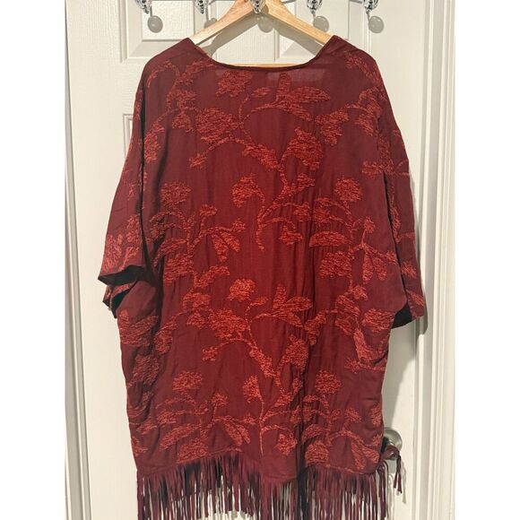 Chico's Chenille Floral Jacquard Ruana Wrap Women's L/XL Red Burgundy NWT - Picture 2 of 5